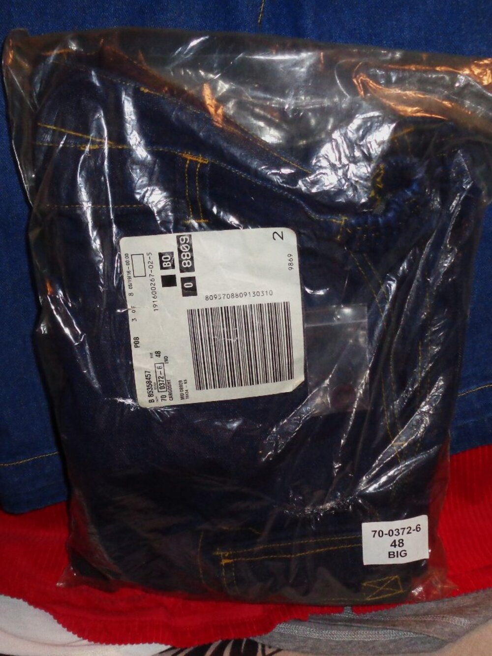 NEW IN PACKAGE MENS KINGSIXE BIG 48 BLUE JEANS CARGO SHORTS-HIGH QUALITY COMFORT